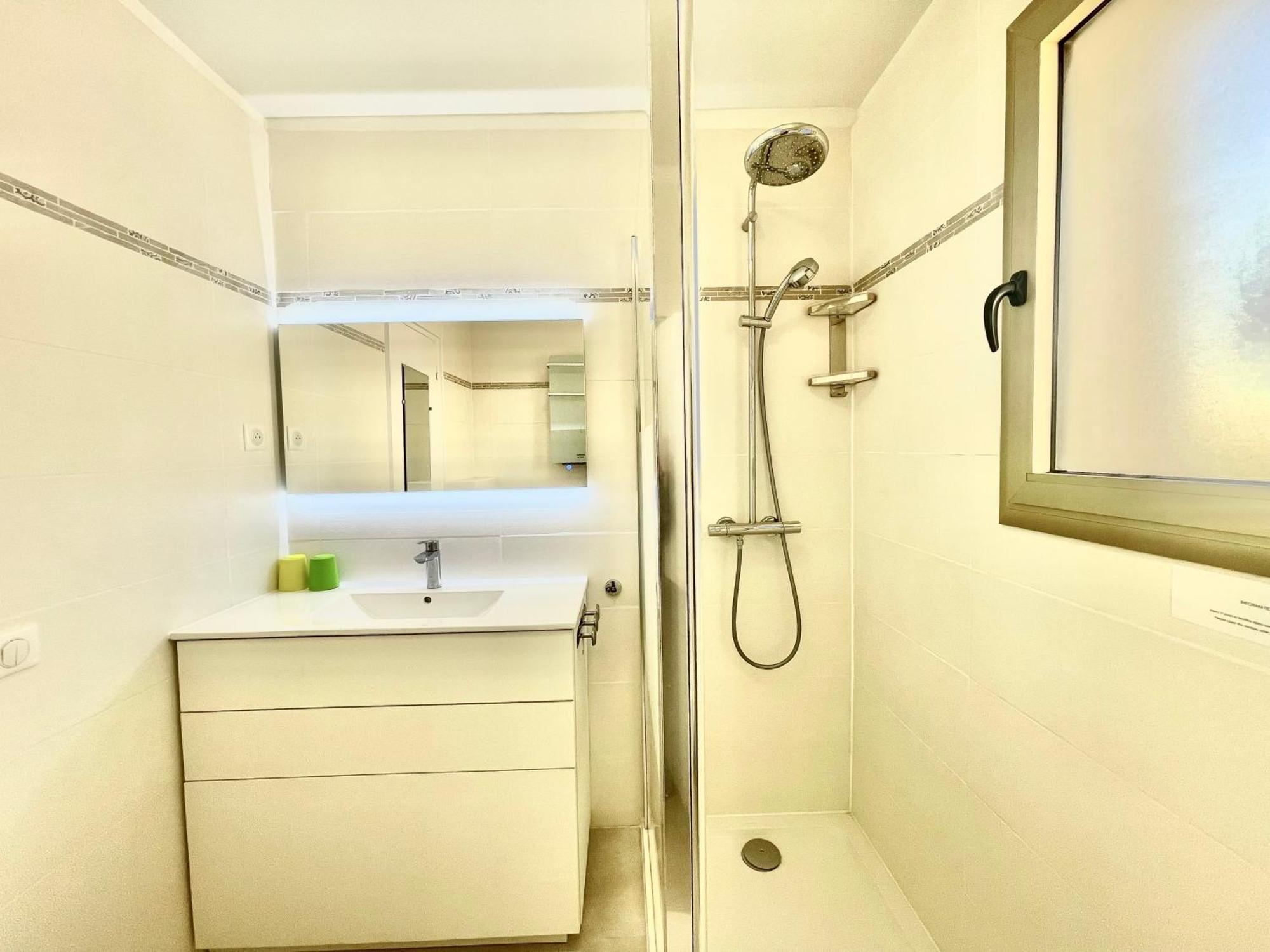 Vezelay, By Welcome To Apartamento Cannes